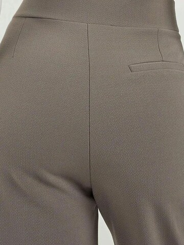 Hiccup Wide leg Pleat-front trousers in Grey