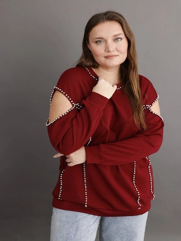 Pull-over Shape Of You en rouge