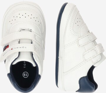 Baskets TOMMY HILFIGER en blanc