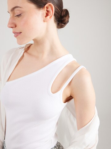 Shirtbody 'Emelie' ABOUT YOU en blanc