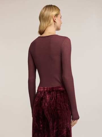 MOTIVI Shirt in Lila