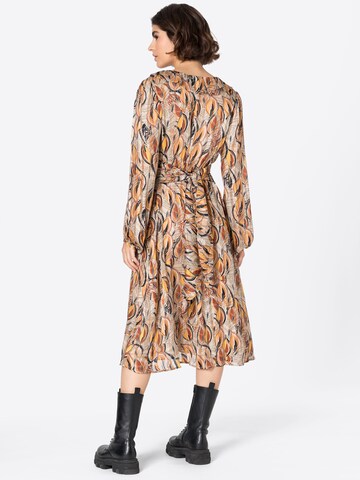 Robe Traffic People en marron