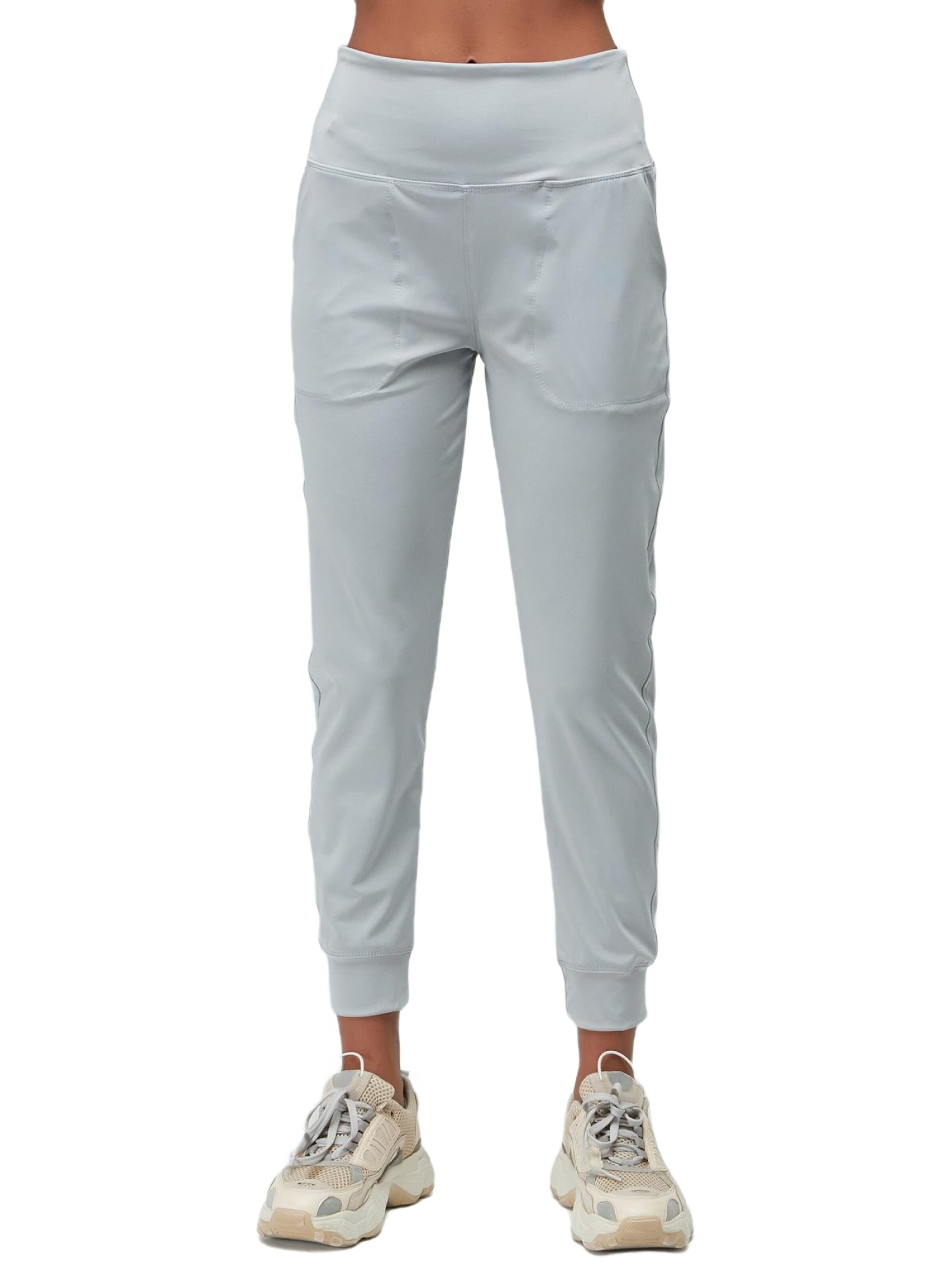 C&City Tapered Trousers in Grey: front