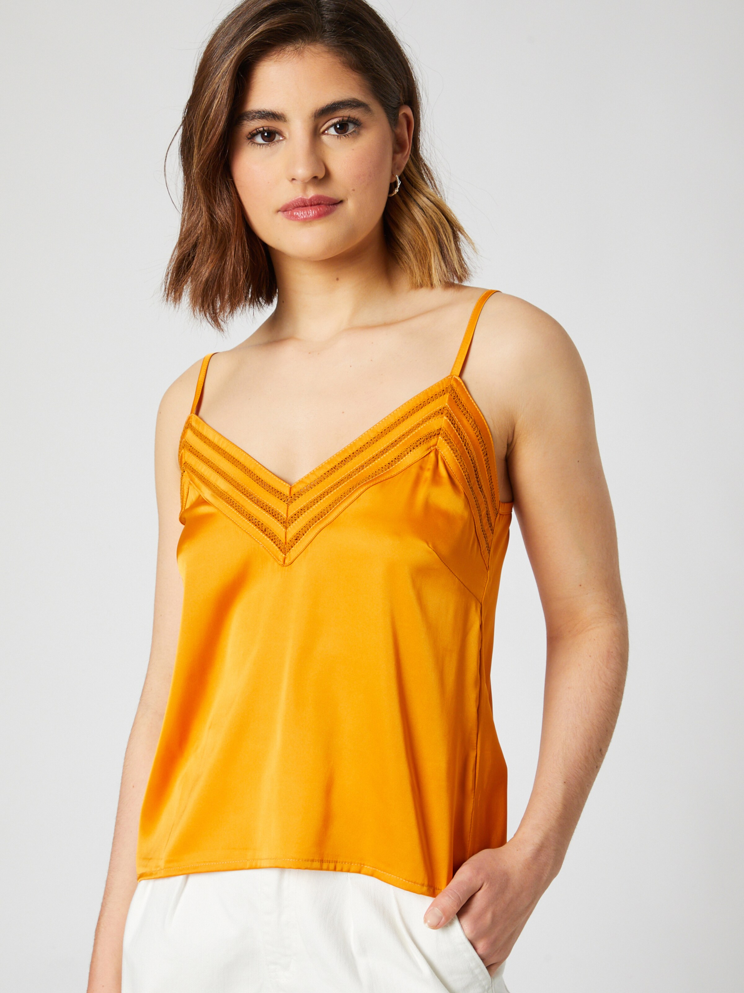 Frauen Shirts & Tops Guido Maria Kretschmer Collection Top 'Brianne' in Orange - YE39091 Frauen Shirts & Tops Guido Maria Kretschmer Collection Top 'Brianne' in Orange - YE39091