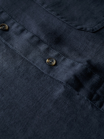 Seasalt Cornwall Regular fit Ing 'Artist's' - kék