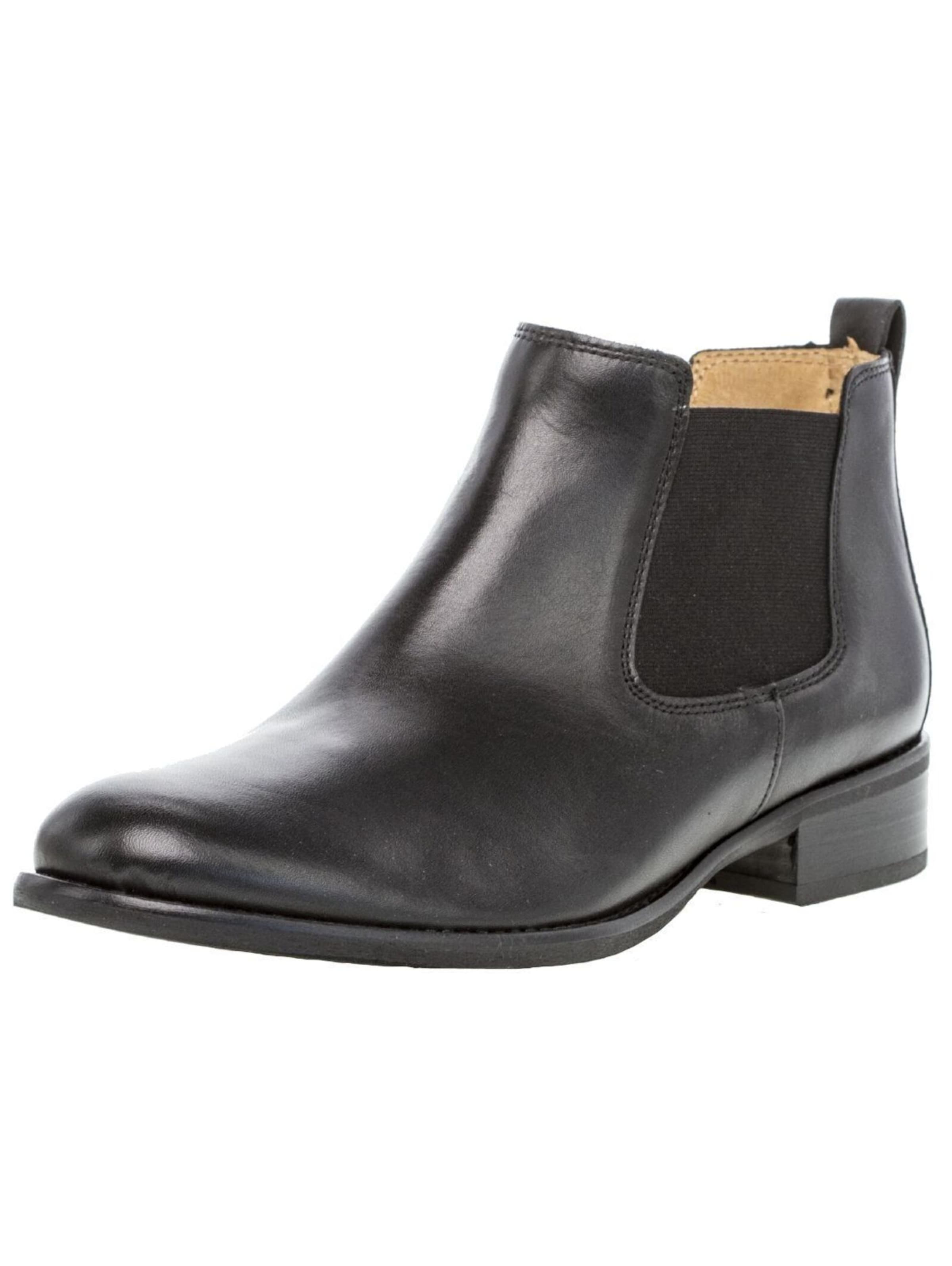 GABOR Chelsea boots in Black: front