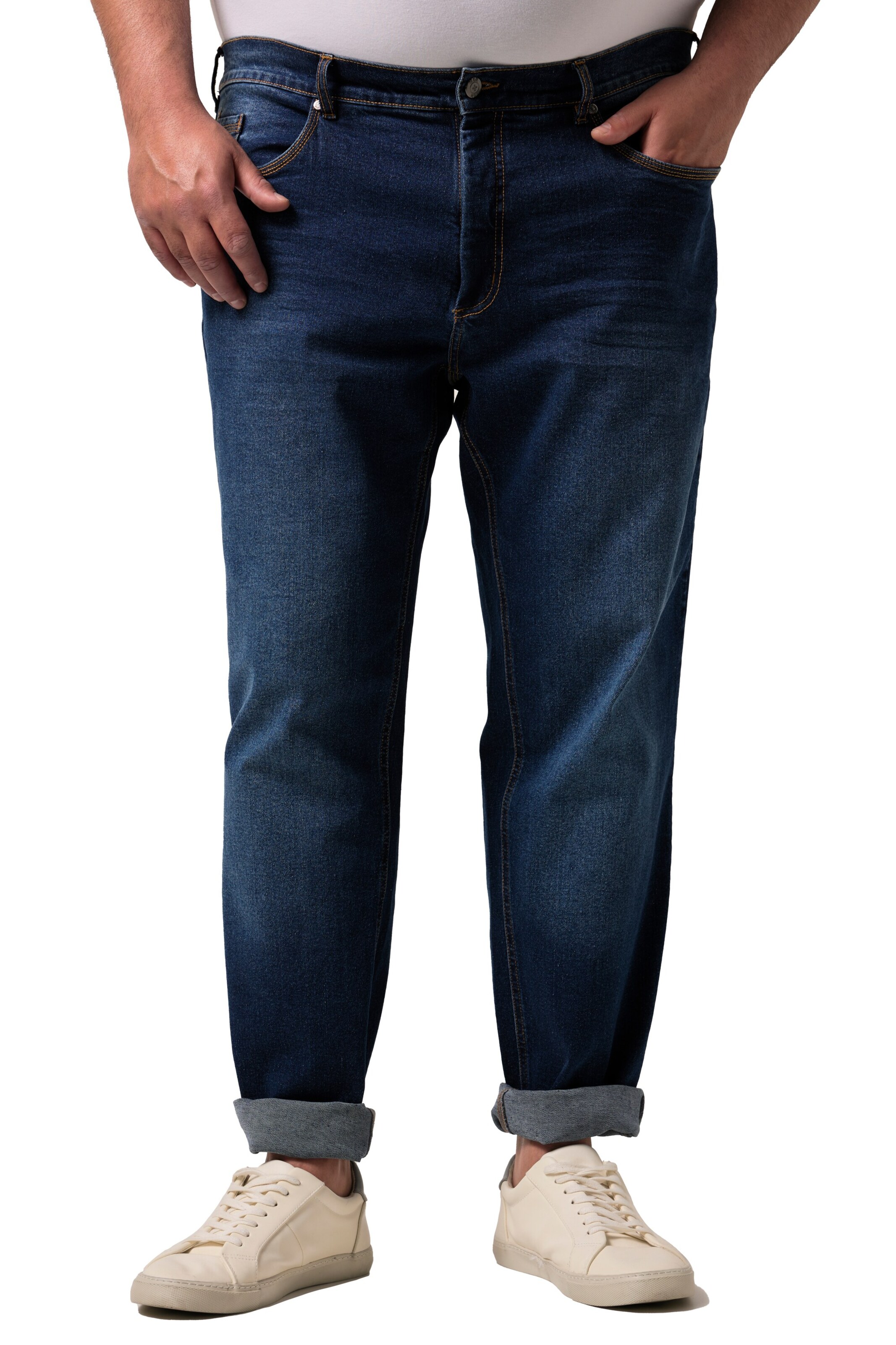 Men Plus Tapered Jeans in Blauw: voorkant