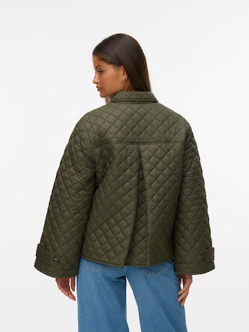 VERO MODA - Chaqueta de invierno 'VMHolte' en verde