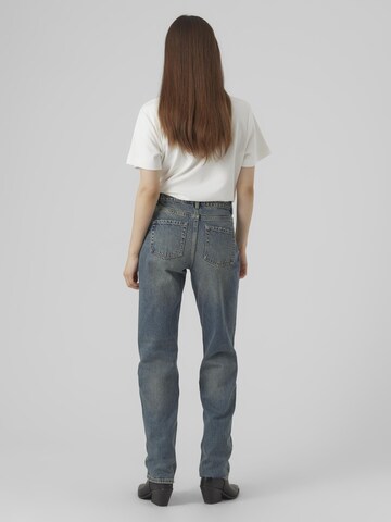 VERO MODA regular Jeans 'HAILEY' i blå