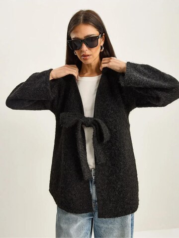 Cardigan Bianco Lucci en noir