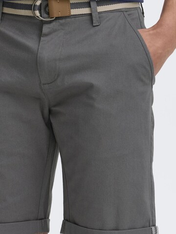 !Solid - Regular Calças chino 'Monty' em cinzento
