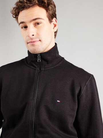 Veste de survêtement 'ESSENTIAL' TOMMY HILFIGER en noir