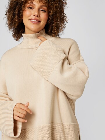 A LOT LESS Pullover 'Charlize' i beige