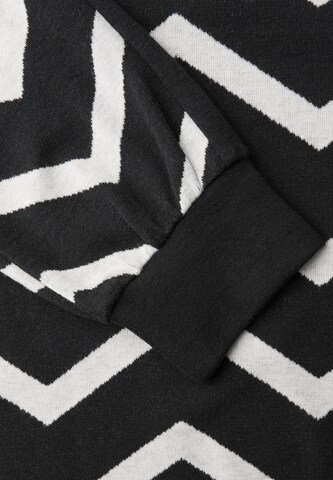 STREET ONE Shirt in Black