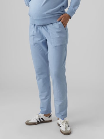 Regular Pantalon MAMALICIOUS en bleu : devant