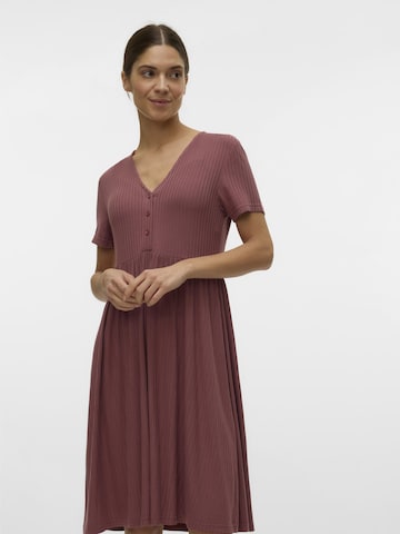 MAMALICIOUS - Vestido en marrón