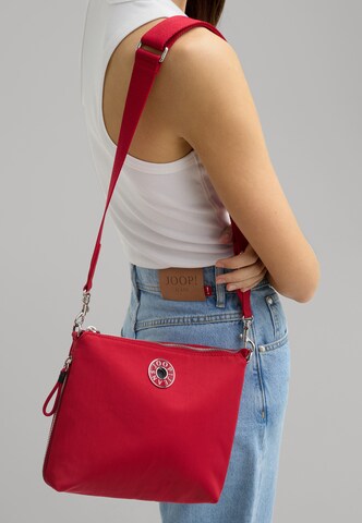 JOOP! Jeans - Bolso de hombro 'Giocoso Letizia' en rojo