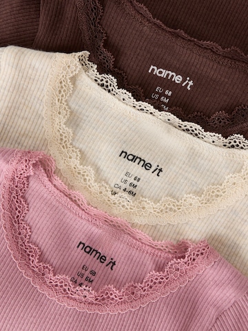 Tutina / body per bambino di NAME IT in beige