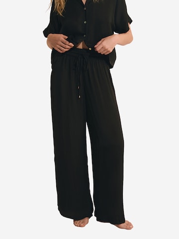 ETAM Pyjamahose 'Cheeta' in Schwarz