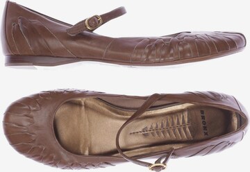 BRONX Flats & Loafers in 40 in Brown: front
