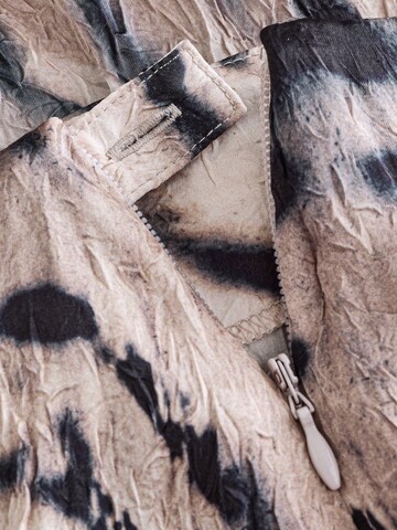Next Rock in Beige