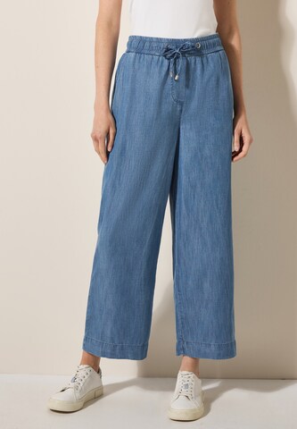 CECIL Loose fit Pants in Blue: front