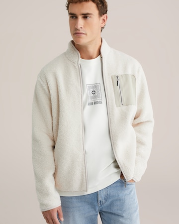Veste en polaire WE Fashion en beige : devant