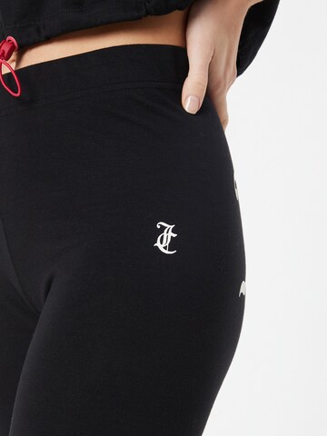 Regular Pantaloni sport de la Juicy Couture Sport pe negru