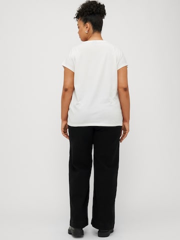 Vero Moda Curve - Camiseta 'VMCCECILIE AVA' en blanco