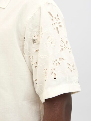 JACK & JONES Comfort fit Button Up Shirt 'JPRBLAJosh' in White
