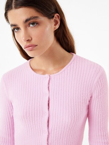 Cardigan Bershka en violet