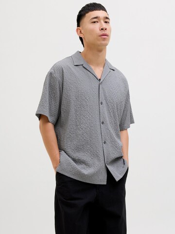JACK & JONES Comfort fit Button Up Shirt in Grey: front
