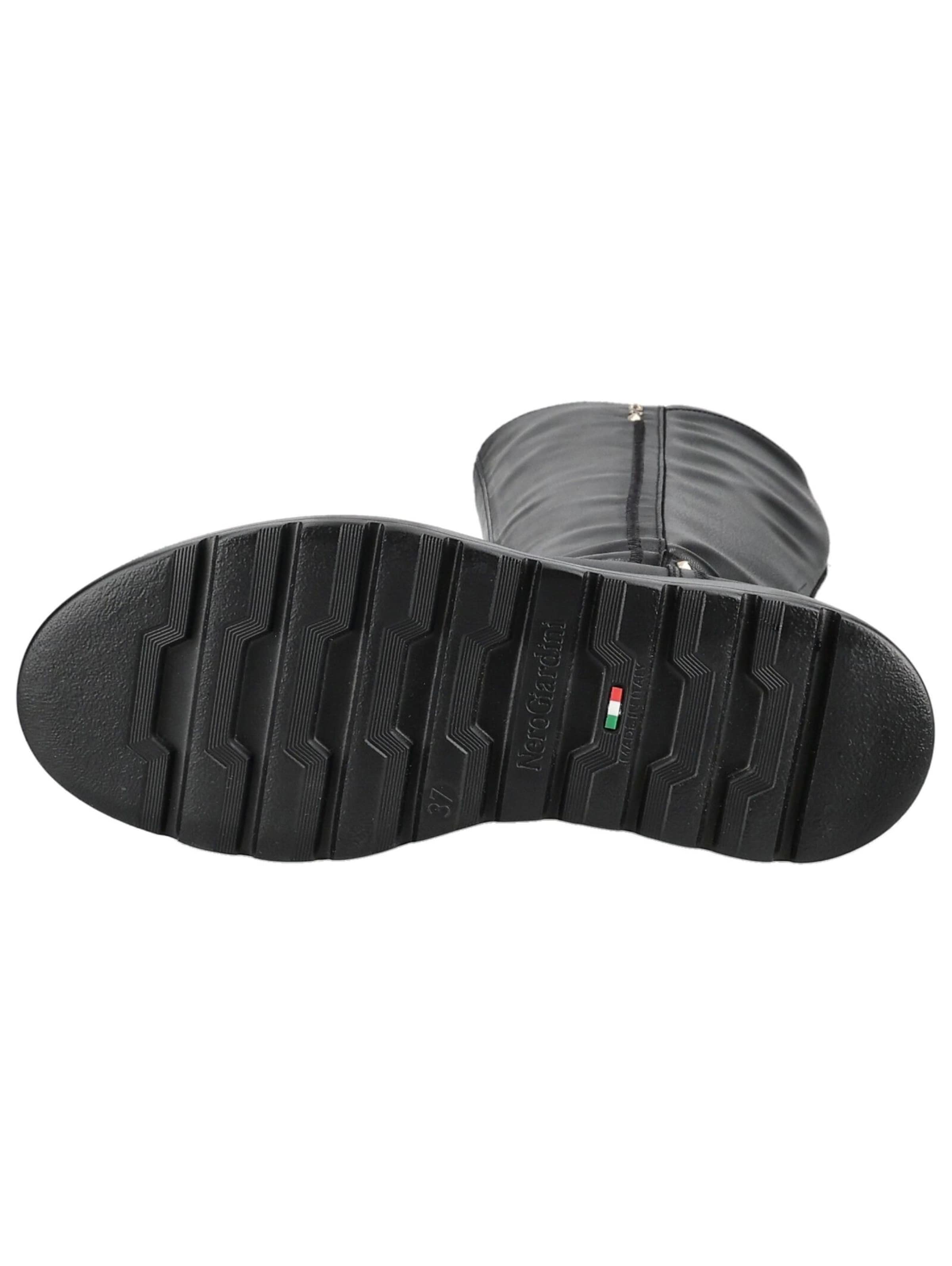 Nero Giardini Boots in Black