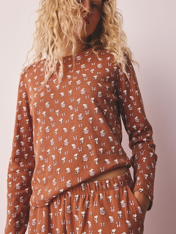 Next - Pijama en marrón