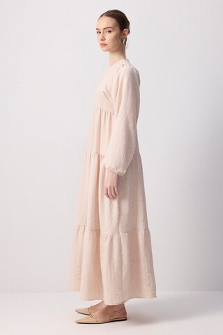 Robe Touche Prive en beige