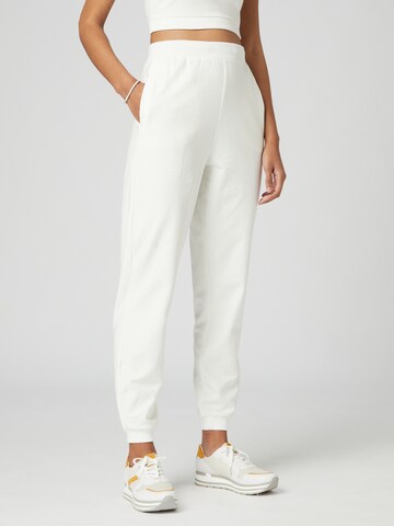 Regular Pantalon 'Sila' Guido Maria Kretschmer Women en blanc : devant