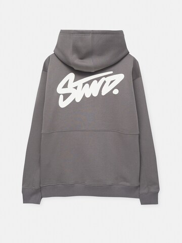 Pull&Bear Sweatshirt in Grau