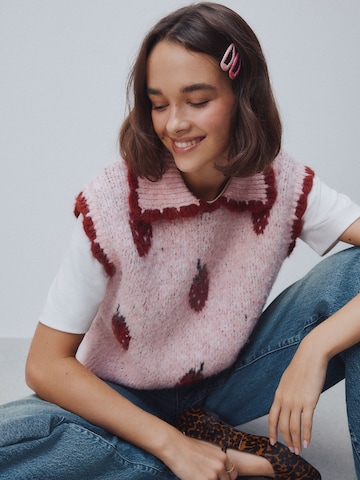 Next Sweater in Pink