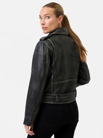 Veste mi-saison 'Louna' RICANO en noir