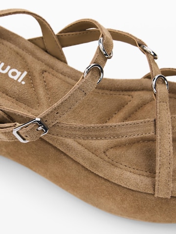 Desigual Σανδάλι με λουράκια σε καφέ