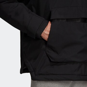 ADIDAS TERREX Outdoorjacke 'Utilitas Insulated' in Schwarz