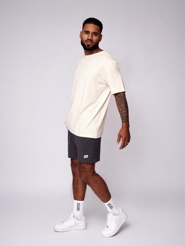 Fortex Fitness Shirt 'Essential Oversized T-shirt'‌‌‌‌‌‌ in Weiß