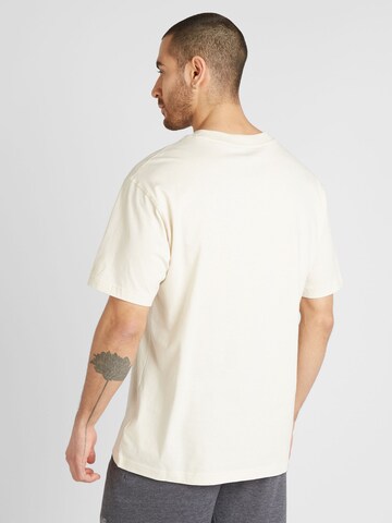 new balance T-shirt i beige