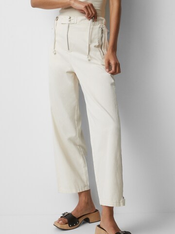 Pull&Bear Tapered Hose in Beige: predná strana