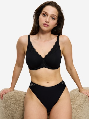 TRIUMPH Tai-Slip ' Red Label Amourette ' in Schwarz