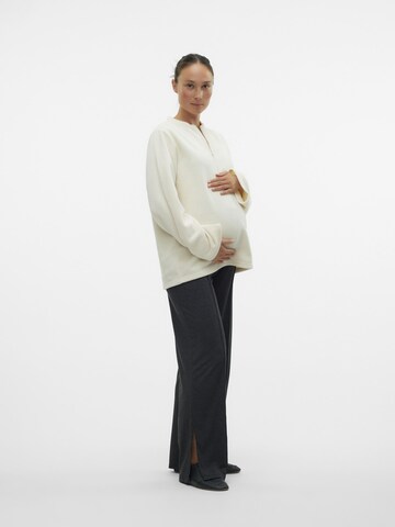 MAMALICIOUS Regular Trousers 'Chrissy' in Black