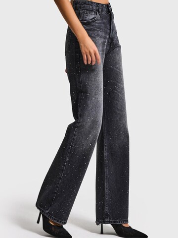 IT'S BASIC Regular Jeans 'RHINESTONE STRAIGHT HIGH RISE JEANS' in Zwart