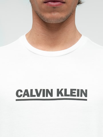 Calvin Klein Μπλουζάκι σε λευκό
