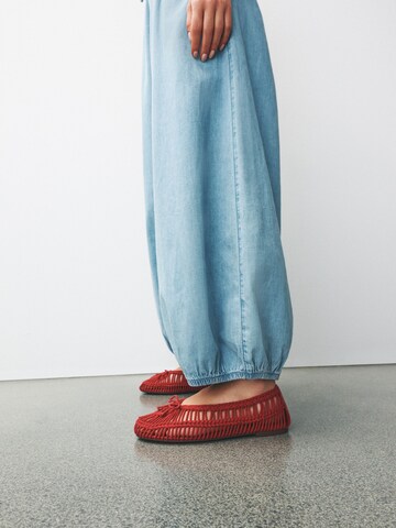 Balerini 'Forever Comfort' de la Next pe roșu