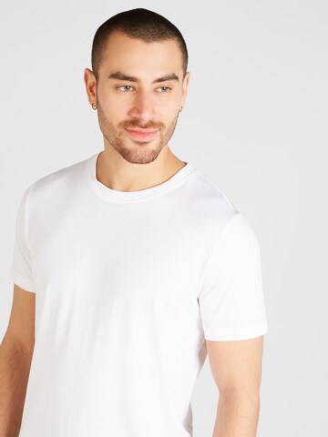 T-Shirt 'AXEL' SELECTED HOMME en blanc